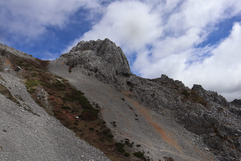 雲南省・香格里拉（シャングリラ）石卡雪山の写真　茶馬古道に聳える聖なる雪山-3