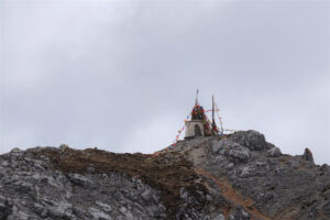 雲南省・香格里拉（シャングリラ）石卡雪山の写真　茶馬古道に聳える聖なる雪山-9