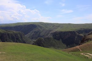 新疆ウィグル自治区・濶克蘇（コクス）大峡谷の写真　天山の峡谷美2-7