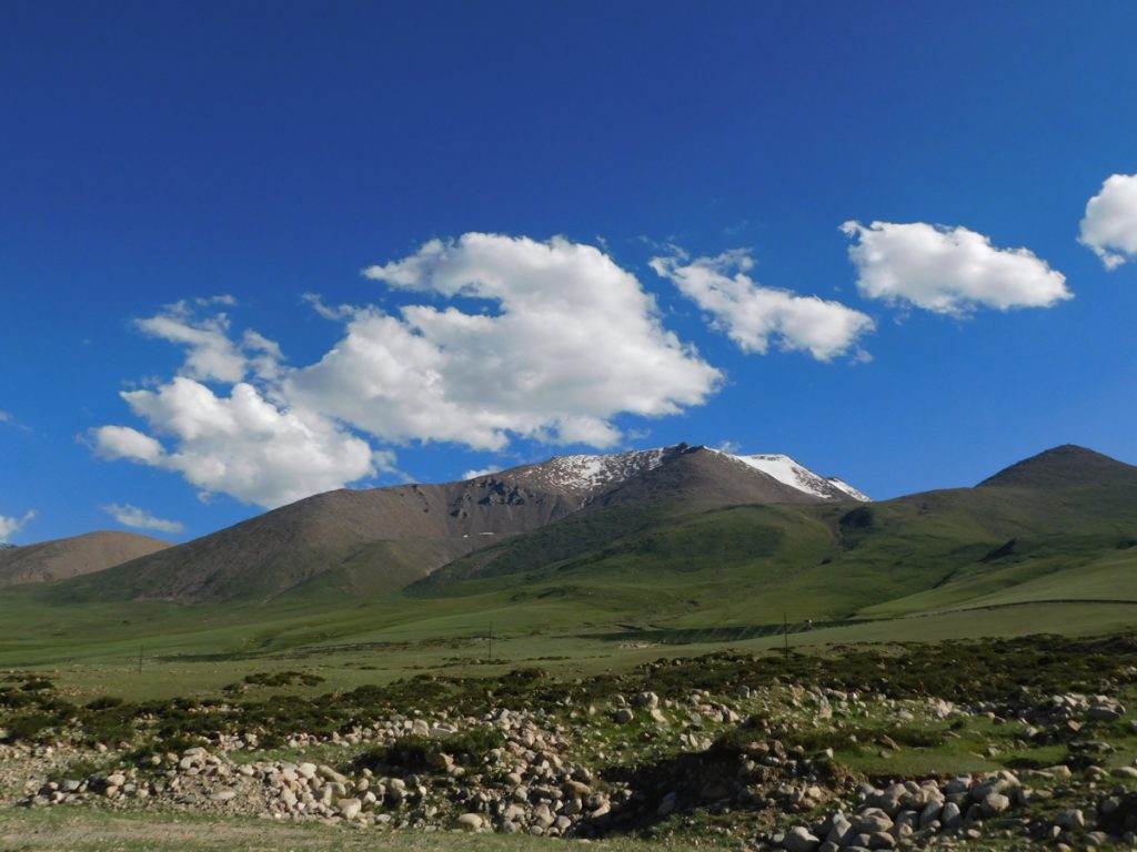 新疆ウィグル自治区・阿拉溝から托克遜への写真　浪漫の回廊から褐色の大地へ2-2
