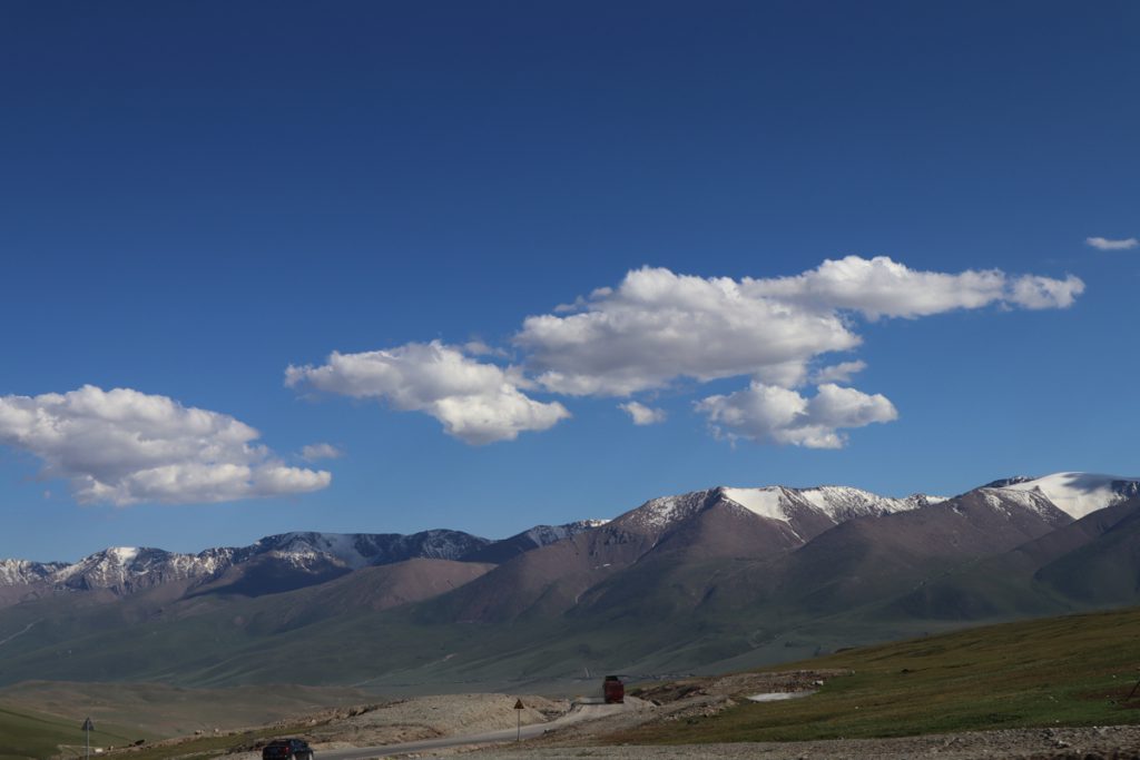 新疆ウィグル自治区・阿拉溝から托克遜への写真　浪漫の回廊から褐色の大地へ2-4