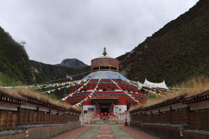 雲南省・香格里拉（シャングリラ）石卡雪山の写真　茶馬古道に聳える聖なる雪山2-11