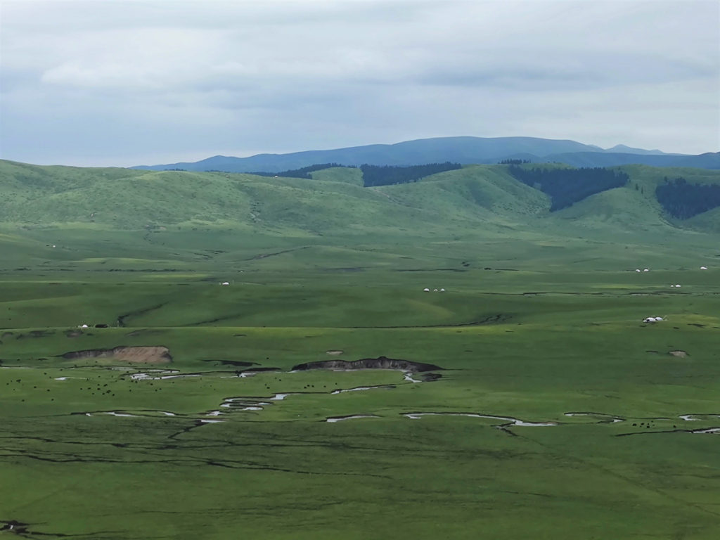 四川省・若尓盖（ルァルガイ）大草原の写真　感動溢れる仙境の阿壩藏族羌（チャン）族自治州-4