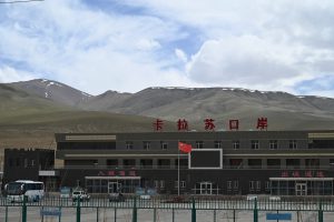 新疆ウィグル自治区・の写真　世界の屋根と氷河3-11