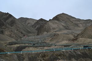 新疆ウィグル自治区・の写真　世界の屋根と氷河4-8