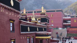 四川省・徳格印経院と甘孜県の写真　チベット文化の宝庫と温泉の街2-10