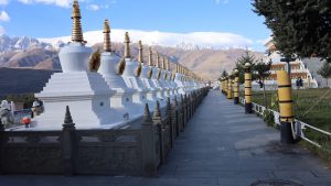 四川省・徳格印経院と甘孜県の写真　チベット文化の宝庫と温泉の街4-10