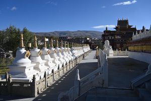 四川省・徳格印経院と甘孜県の写真　チベット文化の宝庫と温泉の街4-6