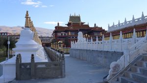 四川省・徳格印経院と甘孜県の写真　チベット文化の宝庫と温泉の街4-9