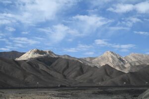 青海省・阿克塞から格尓木／黒独山／察尓汗（チャアルハン）塩湖の写真　太陽と水と塩の神秘-8