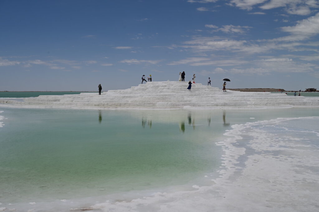 青海省・の写真　太陽と水と塩の神秘5-4