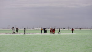 青海省・の写真　太陽と水と塩の神秘5-6