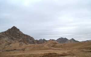 青海省・崑崙山／可可西里／玉珠峰／野牛溝／崑崙山瑶池の写真　万山の祖と三江源-6