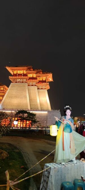 河南省・洛陽、龍門峡の写真 中原の都、洛陽應天門と牡丹-9