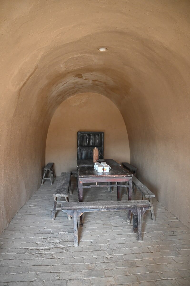 陝西省・の写真 岩と光の夢の回廊9-5